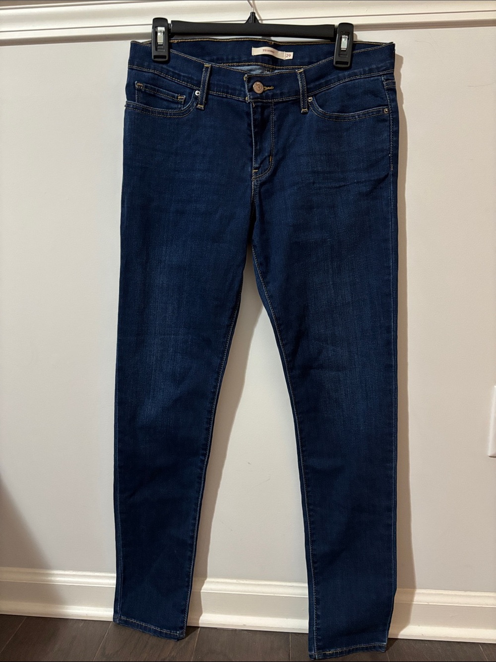 Levi's 711 Women's Skinny Jeans in Deep Blue Wash
